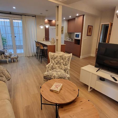 Rentalsevilla En La Plaza Del Salvador Kültér fotó