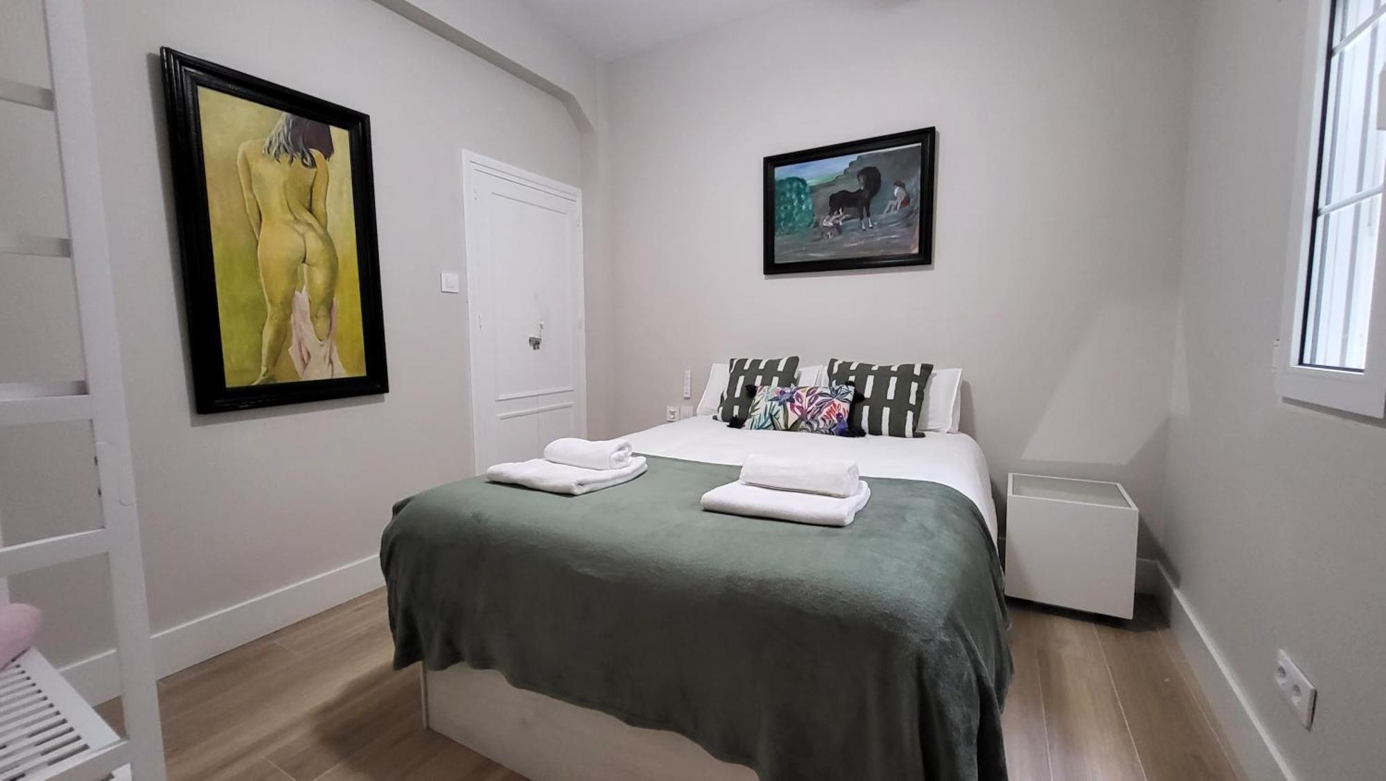 Rentalsevilla En La Plaza Del Salvador Kültér fotó