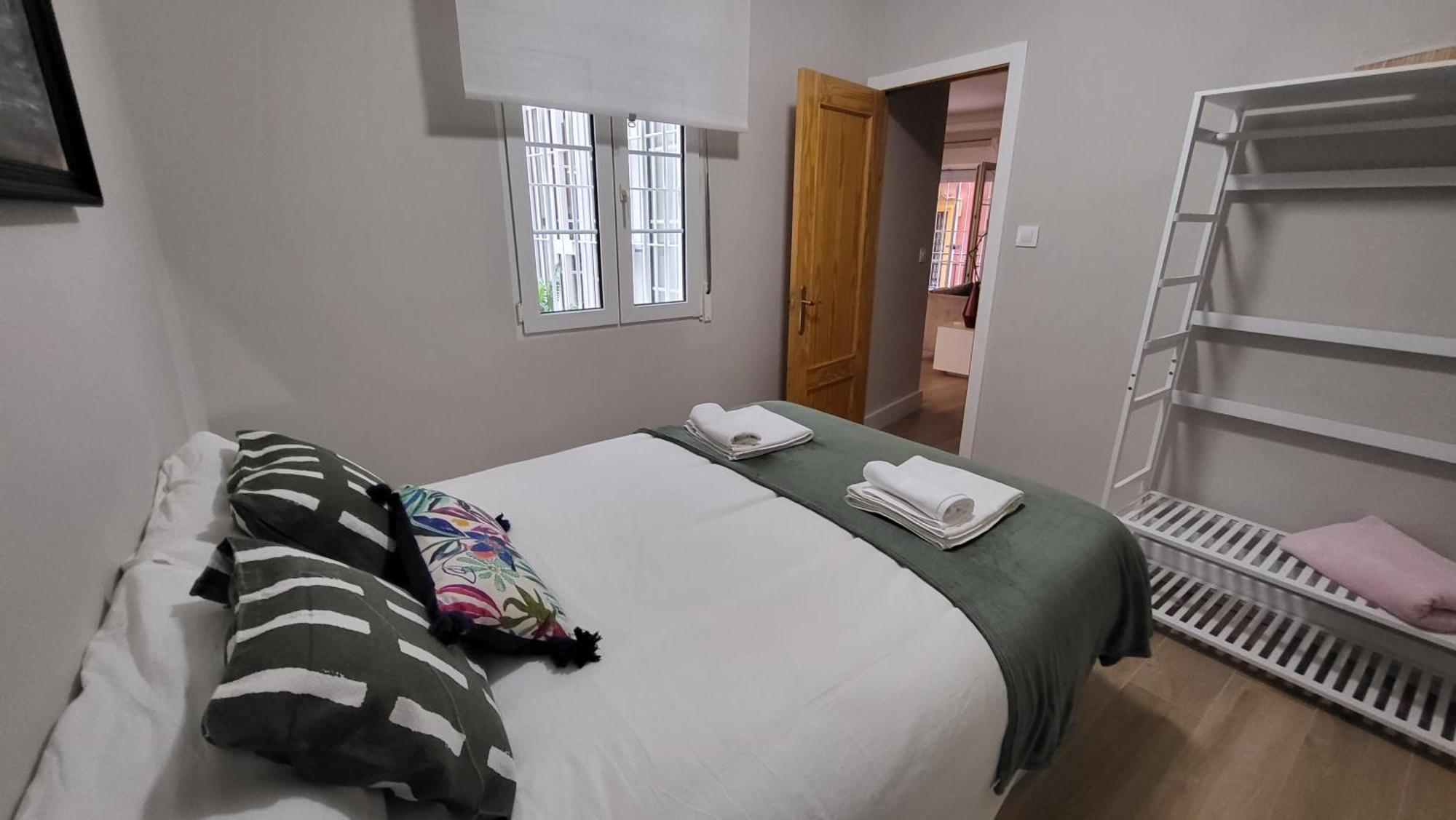 Rentalsevilla En La Plaza Del Salvador Kültér fotó