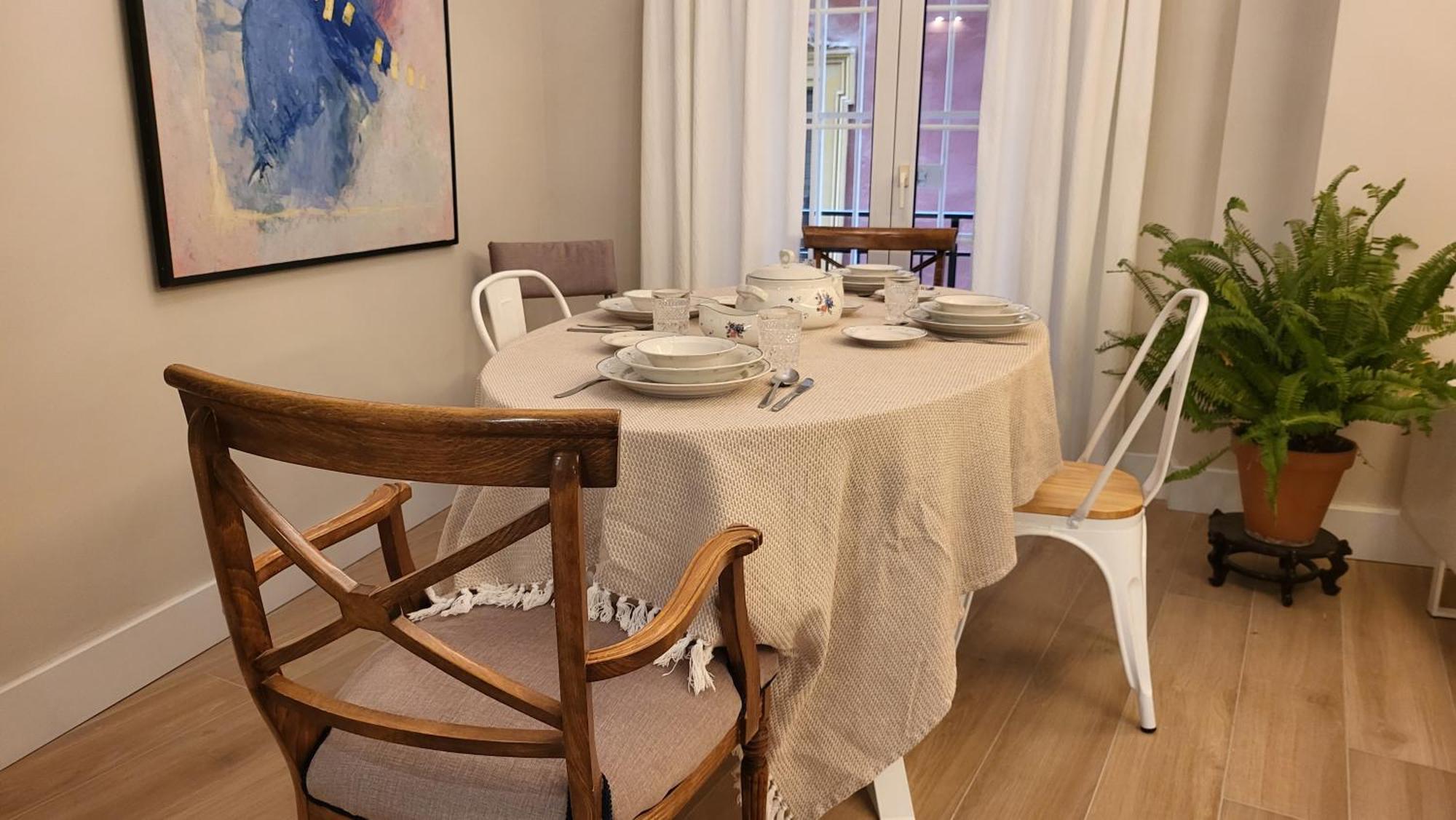 Rentalsevilla En La Plaza Del Salvador Kültér fotó